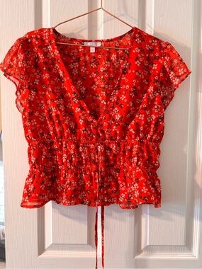 Abound Floral V-Neck Peplum Top